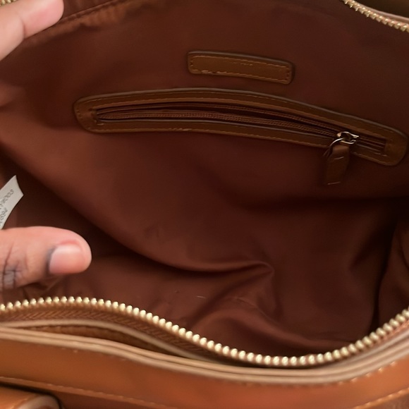 Ellen Tracy brown handbag with wallet - Picture 2 of 5